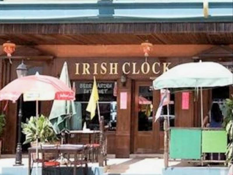 Отель The Irish Clock Удон-Тхани Экстерьер фото